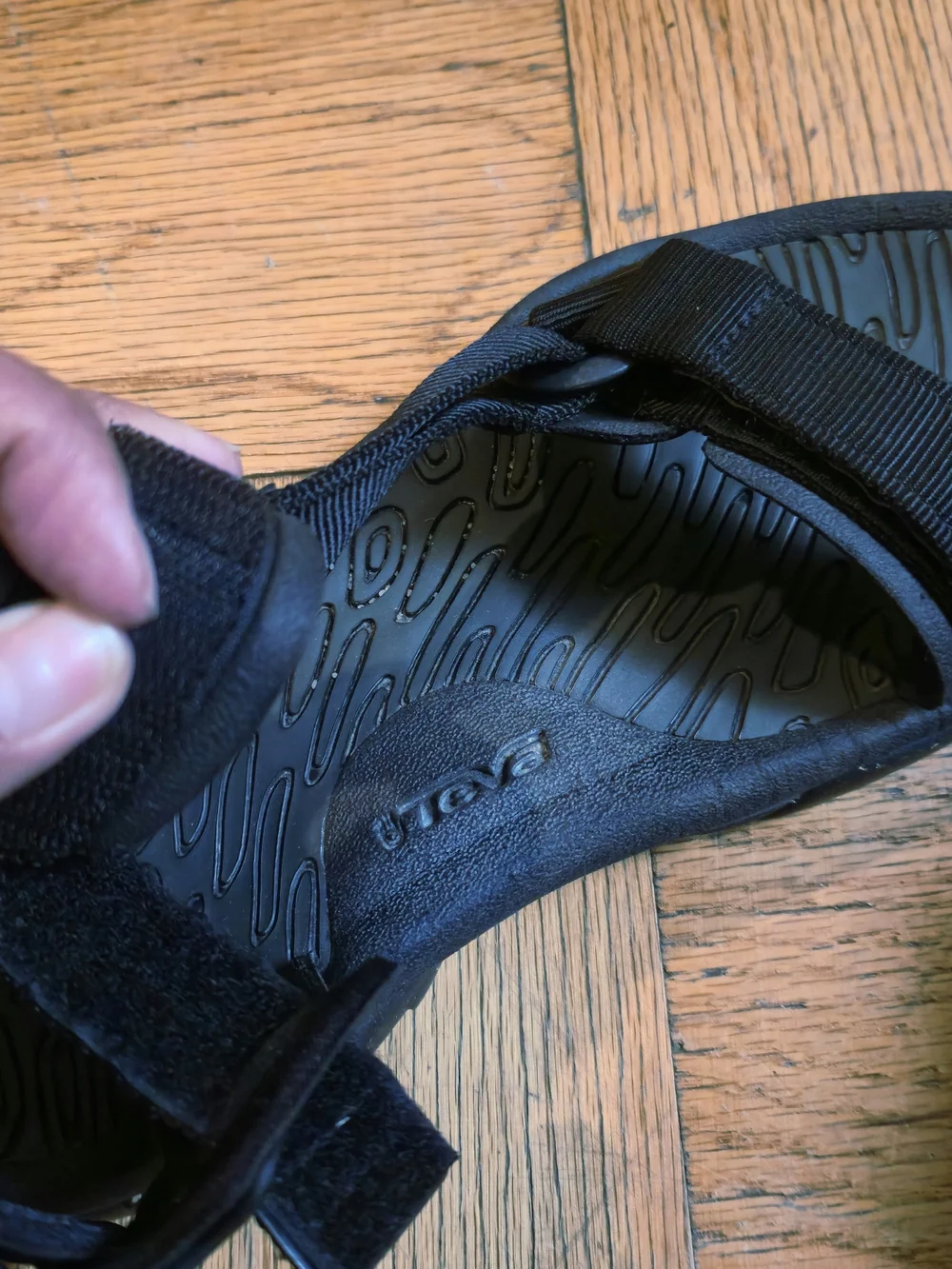 Teva Black and White Size Label Close-Up